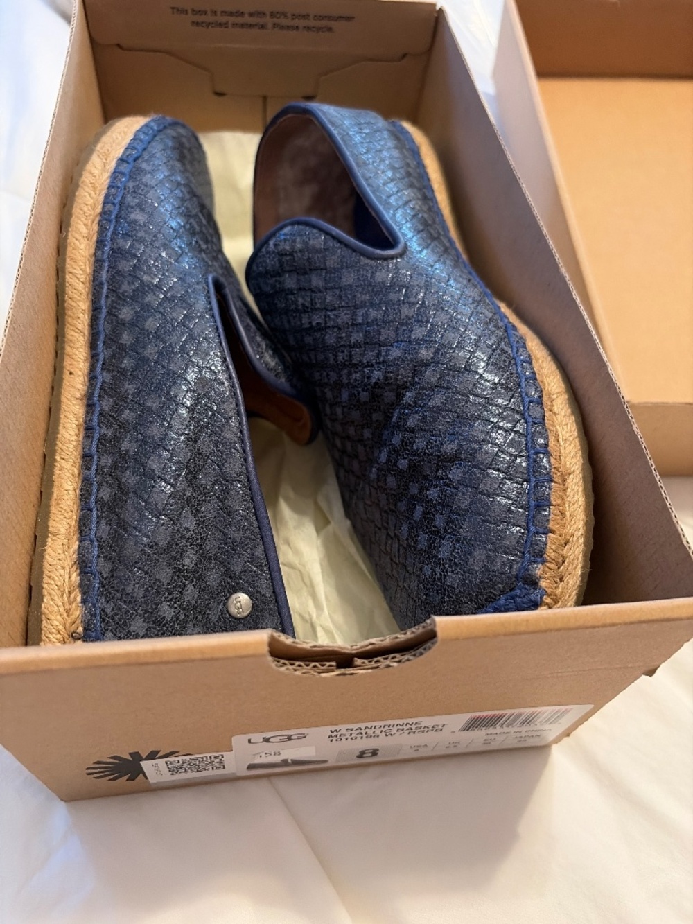 UGG W SANDRINNE METALLIC BASKET